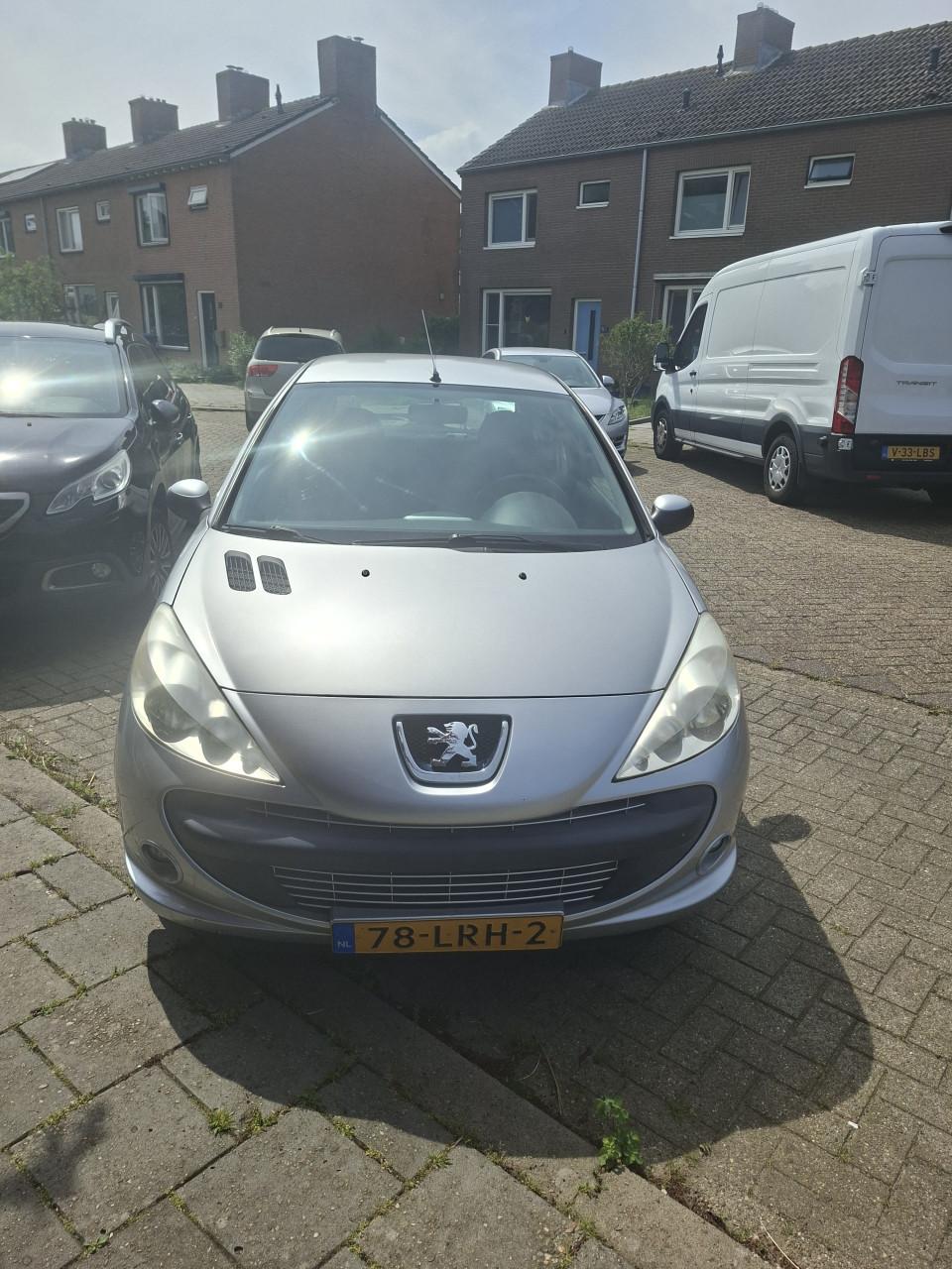 Peugeot 206+