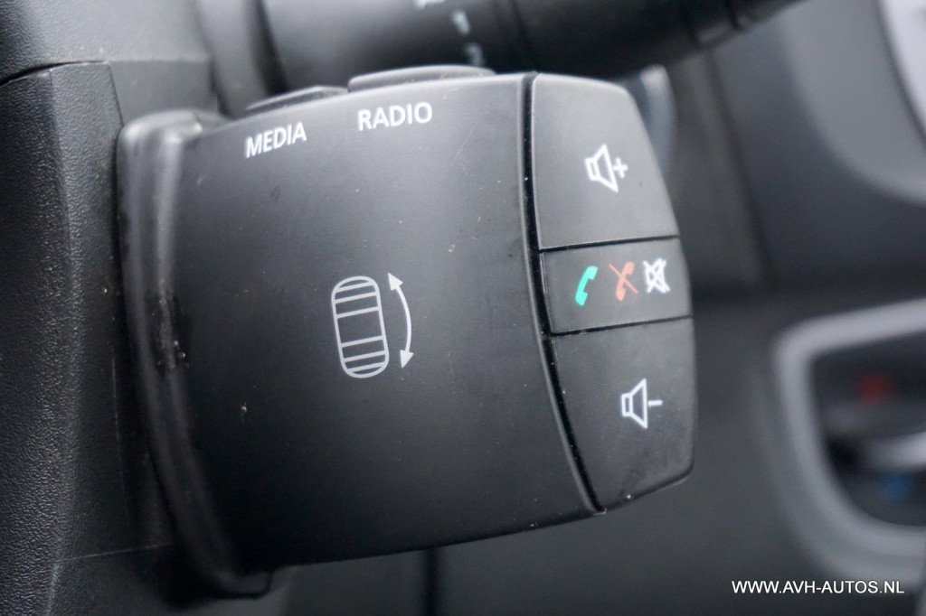 Renault Scenic 1.2 tce expression