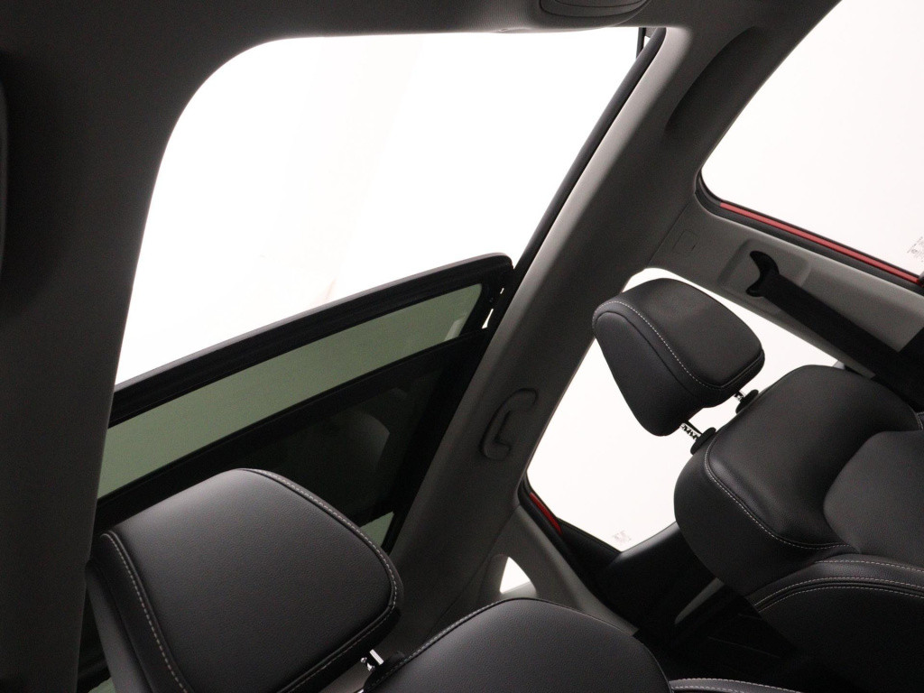 MG Zs-ev luxury 45 kwh | wltp 263km | panorama/schuif-kantel dak | dab | na