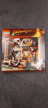 Lego 7621 Indiana Jones Kingdom of the crystal skull