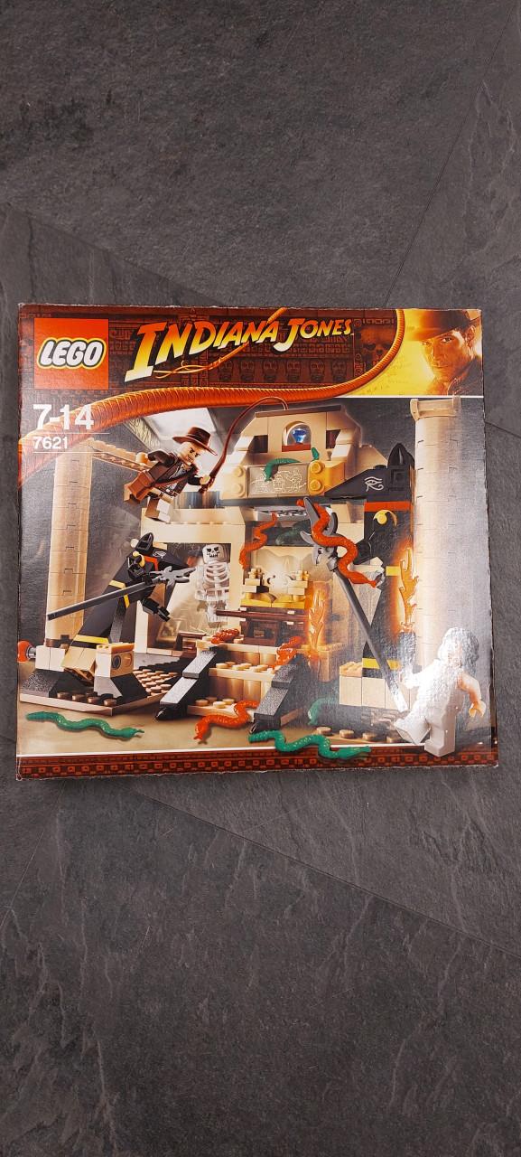 Lego 7621 Indiana Jones Kingdom of the crystal skull