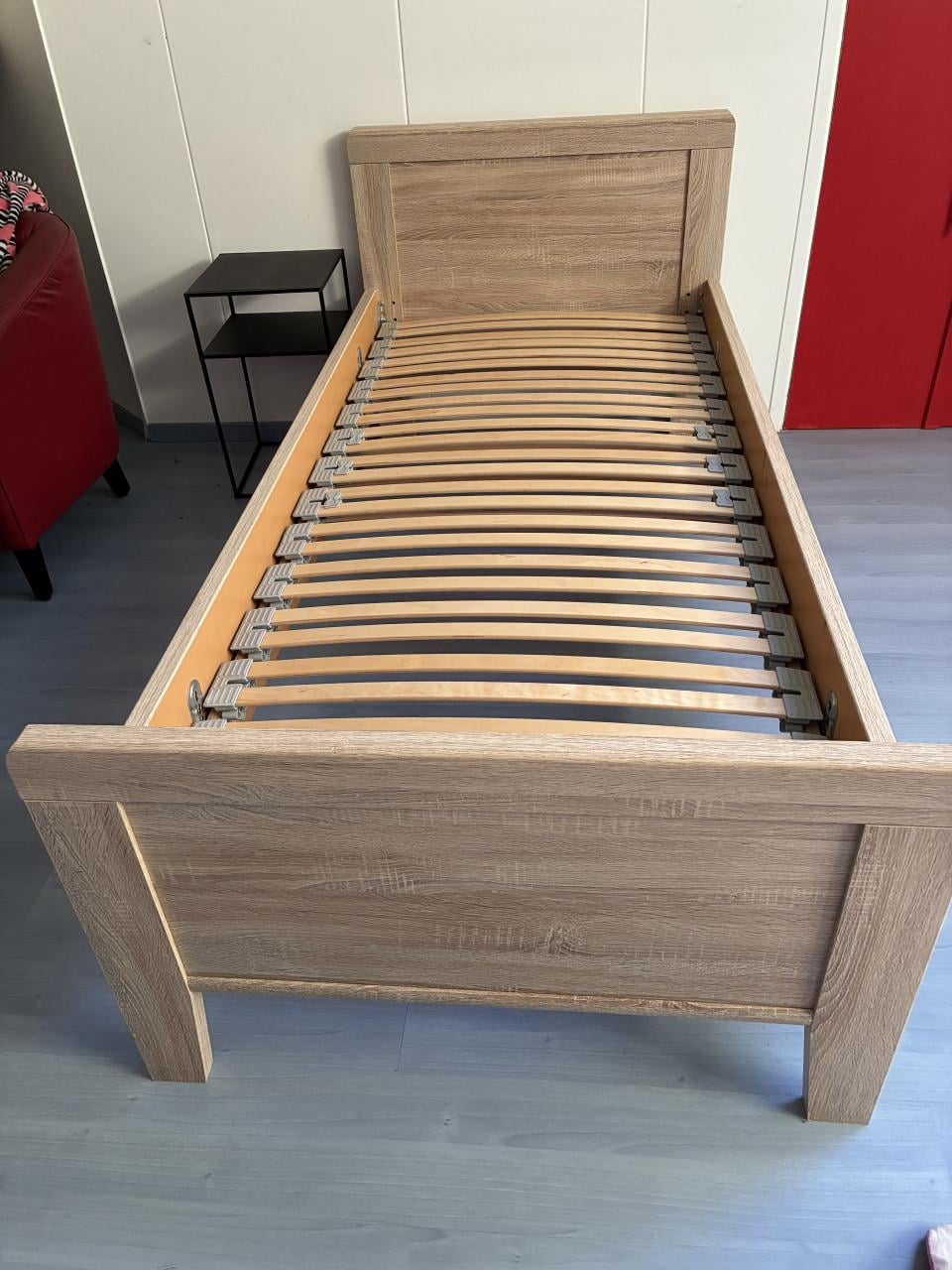 Ledikant 1pers + bodem + matras