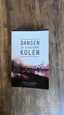 👁 Scandinavische Thriller. Anna Jansson 'Dansen op gloeiende kolen