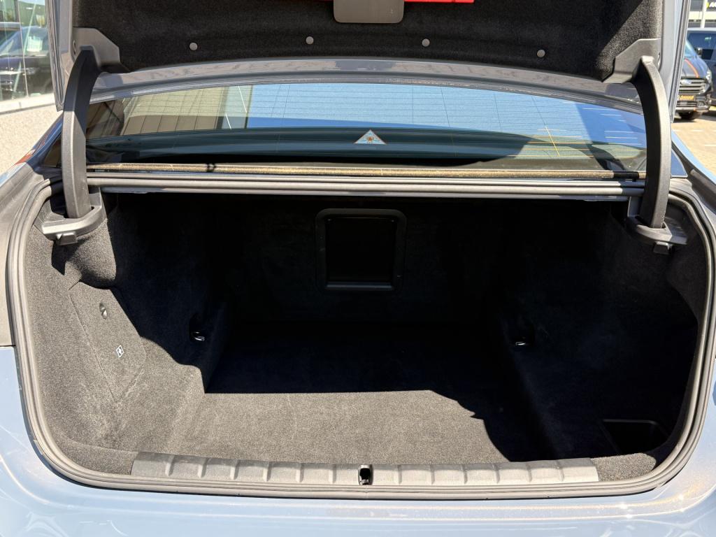 BMW 7 Serie 750e xdrive | bowers & wilkins | 360 | skylounge | leder | trek