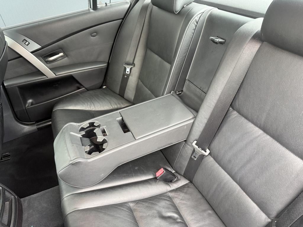 BMW 5 Serie 530i high executive sedan