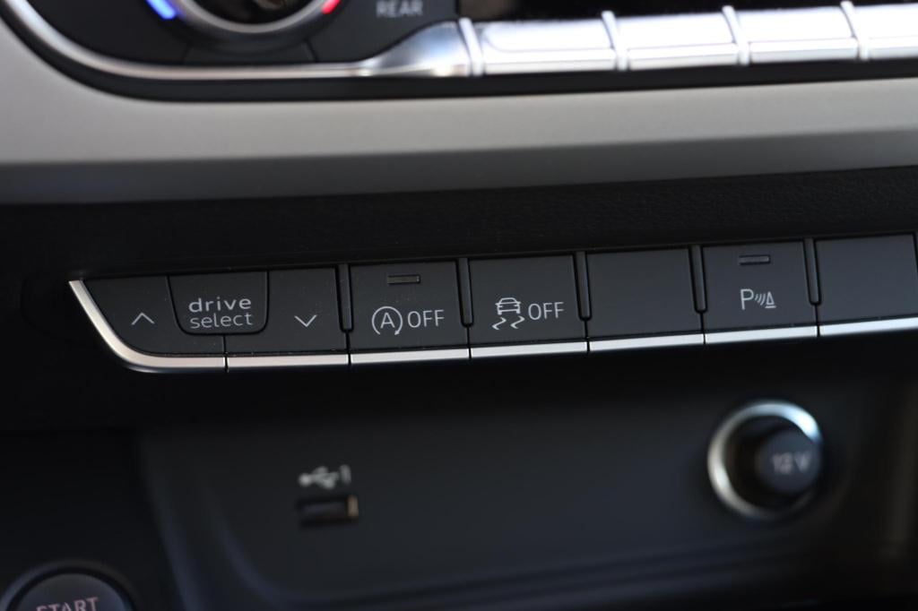 Audi A4 avant 40 tfsi advanced edition