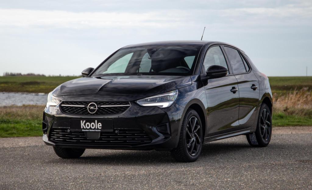 Opel Corsa 1.2 turbo gs black line / apple carplay / automaat / 360 camera 