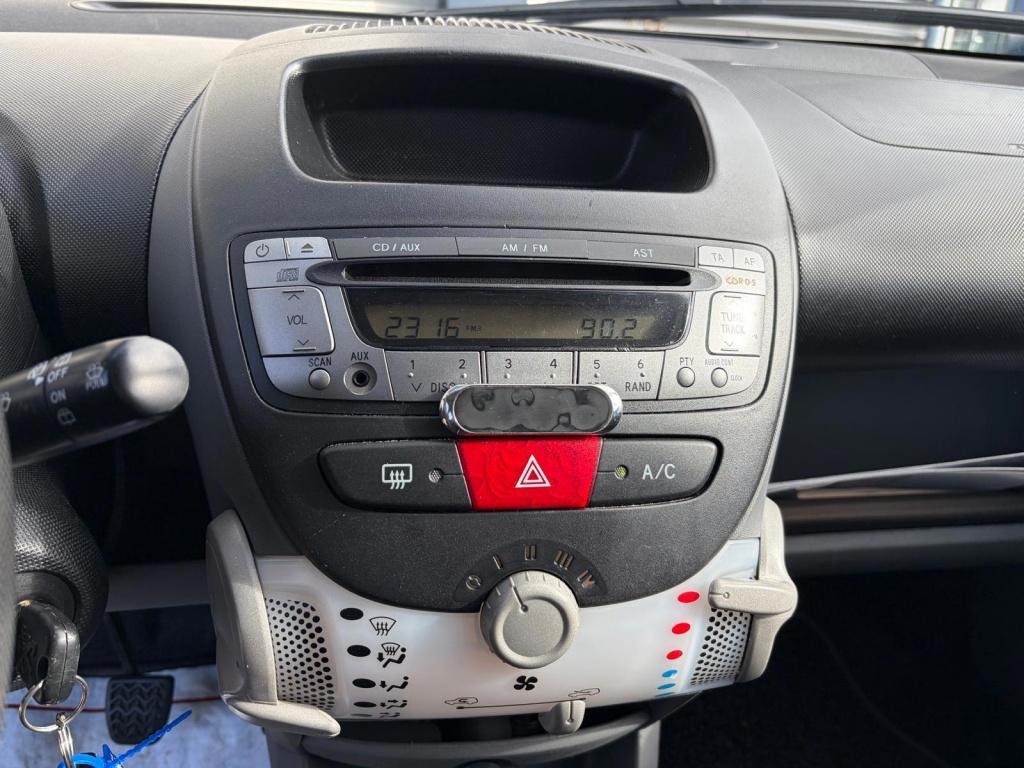 Peugeot 107 1.0-12v xs/nwe koppeling/airco/nette auto/