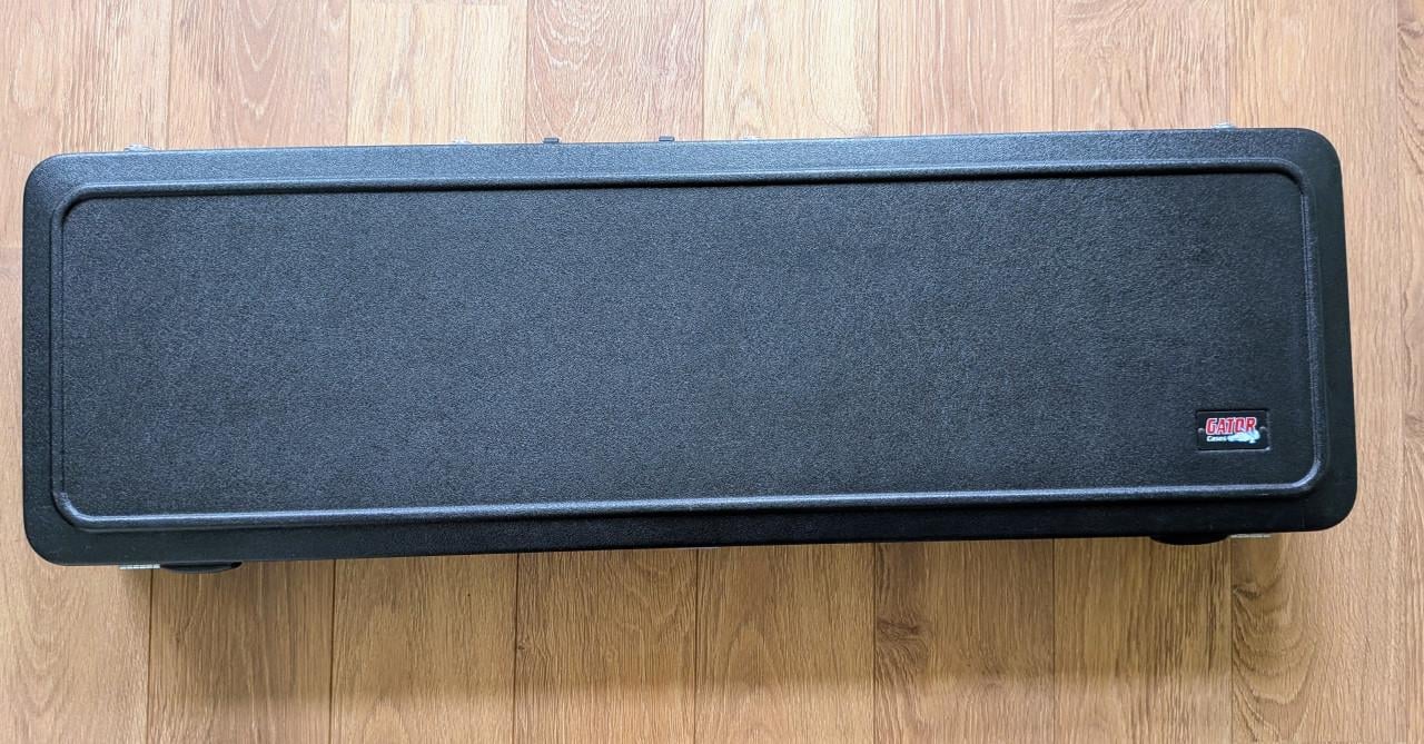 Degelijke koffers voor de basgitaar