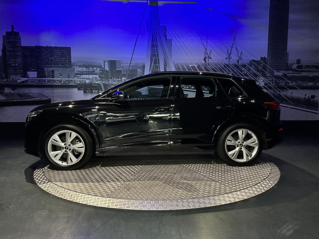 Audi Q4 E-tron 40 launch edition s-line competition 77 kwh soh 95%