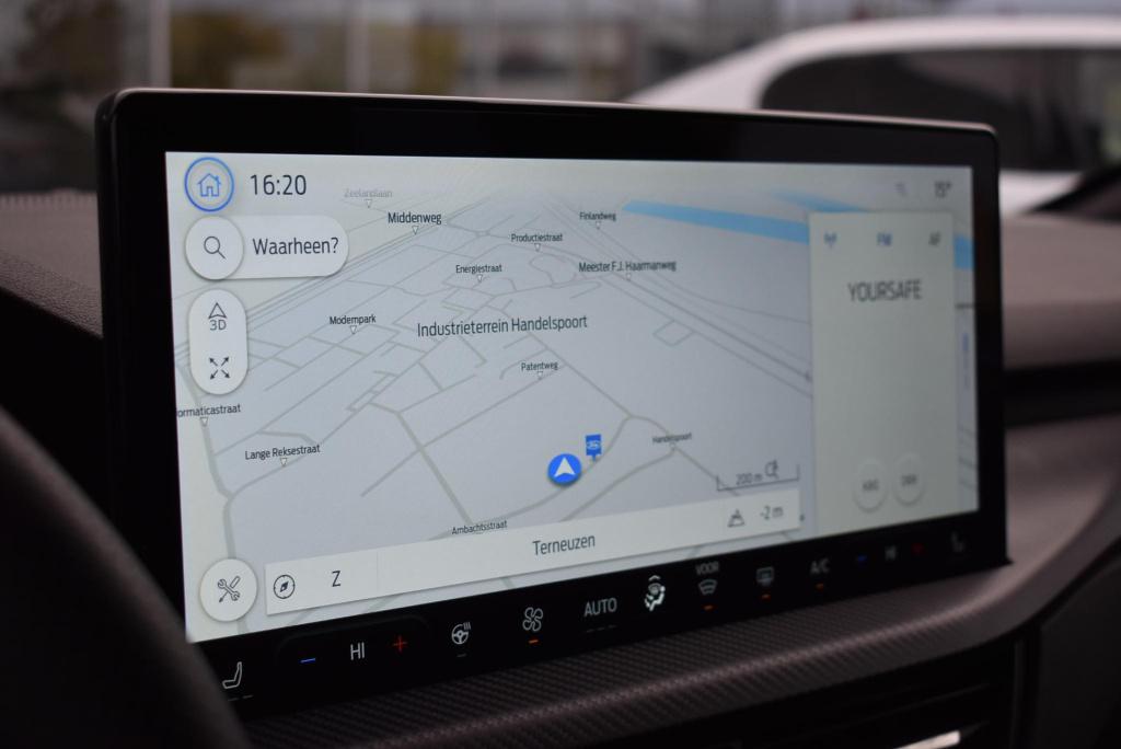 Ford Kuga 2.5 phev st-line x | climate control | adaptieve cruise control |