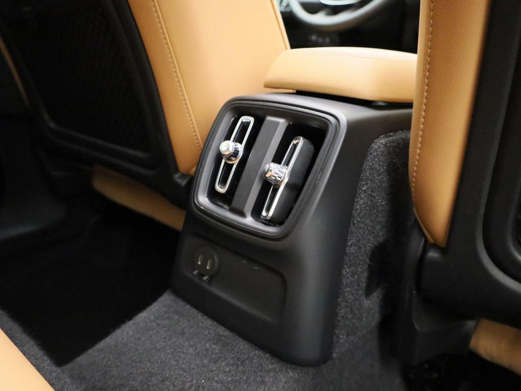 Volvo XC40 t4 phev inscription aut. | automaat | climate control | panorama