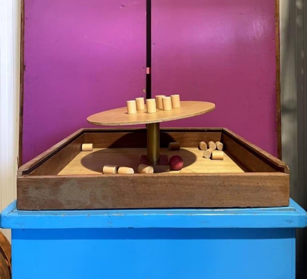 Div, Springkussens / Kinderspelen en attracties te huur.-