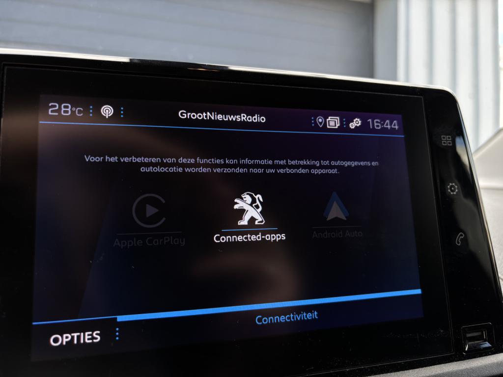 Peugeot Partner 1.5 bluehdi 100 s&s l1 / trekhaak / navigatie / parkeersens