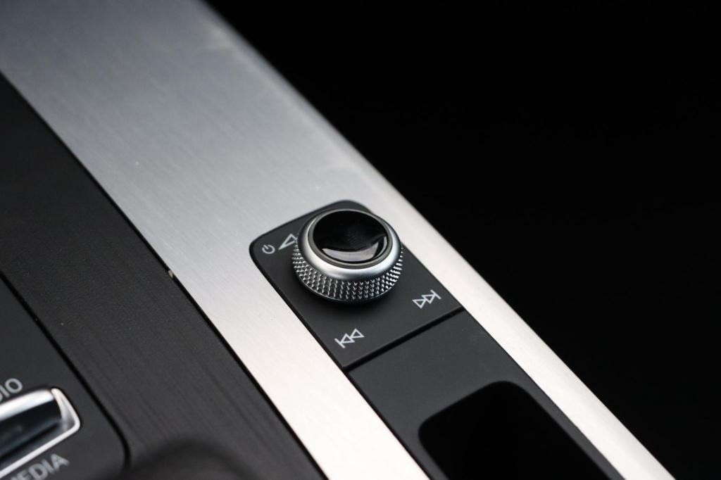 Audi Q5 55 tfsi e quattro competition s-tronic 367pk