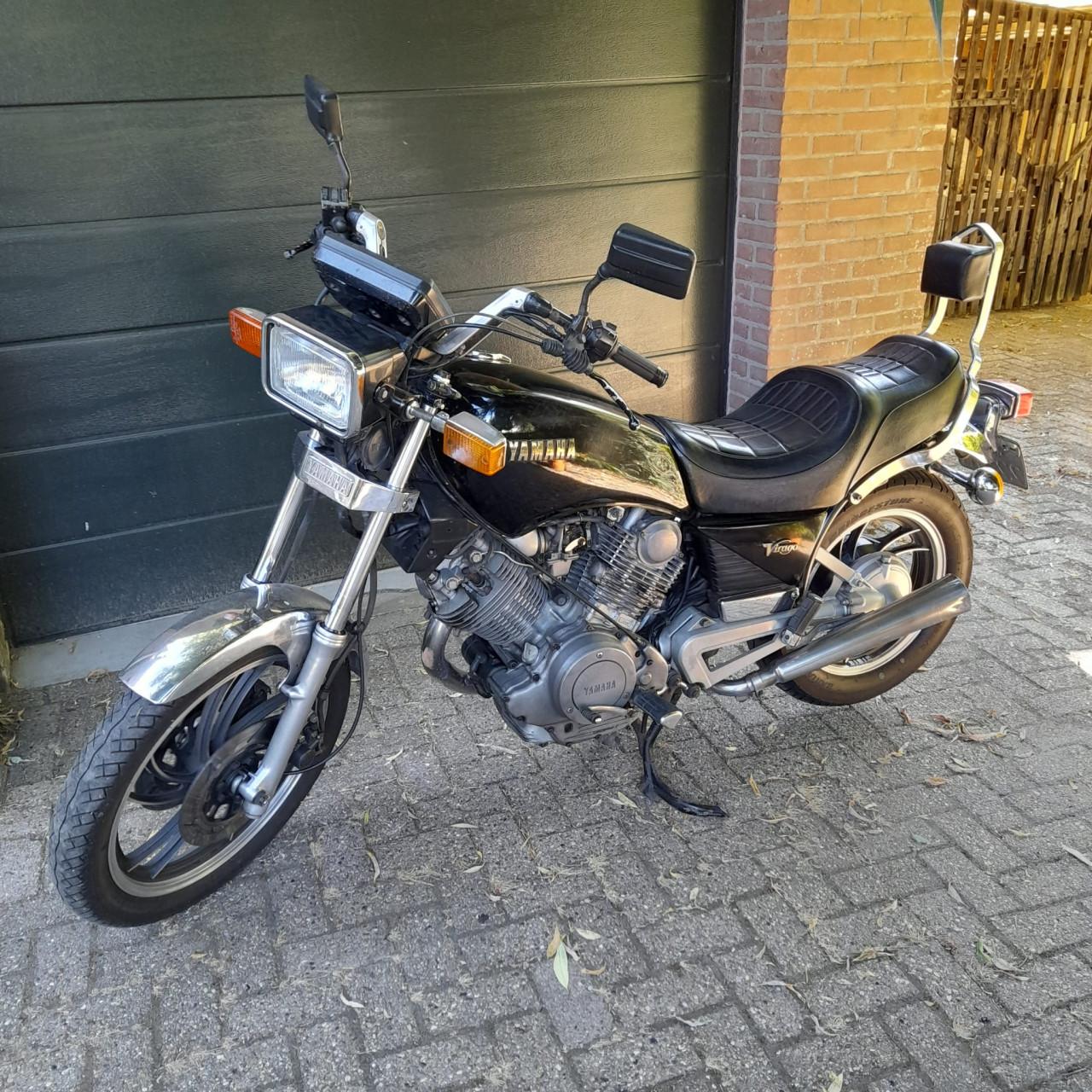Yamaha Virago 920