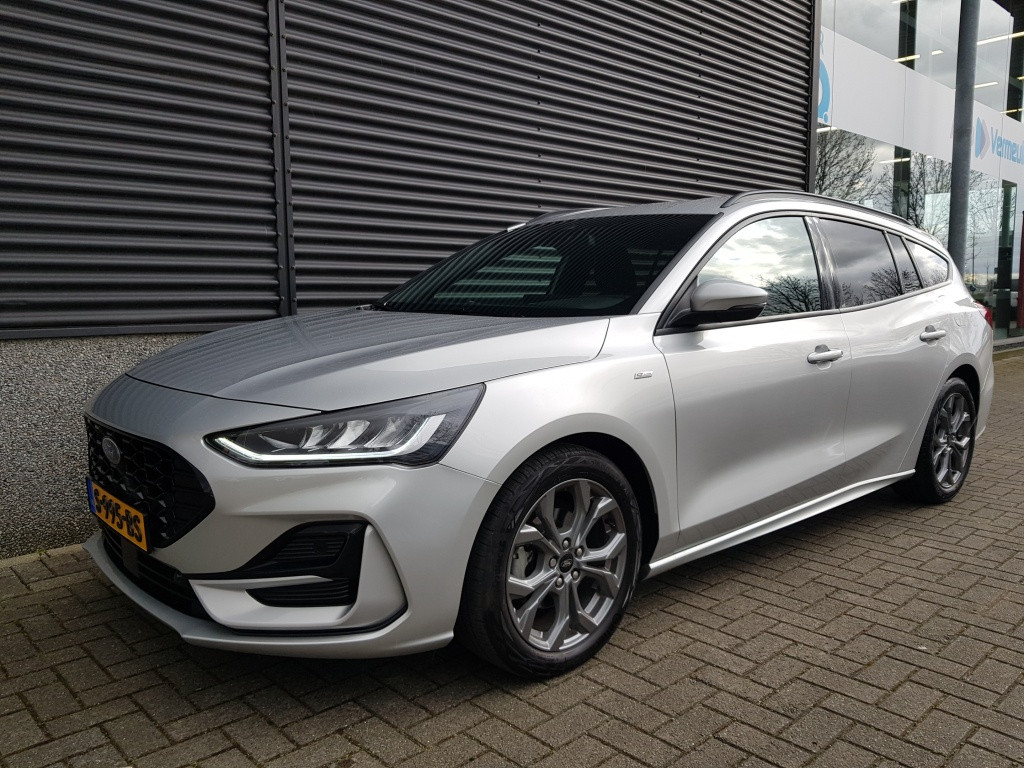 Ford Focus wagon st-line x 1.0 ecoboost