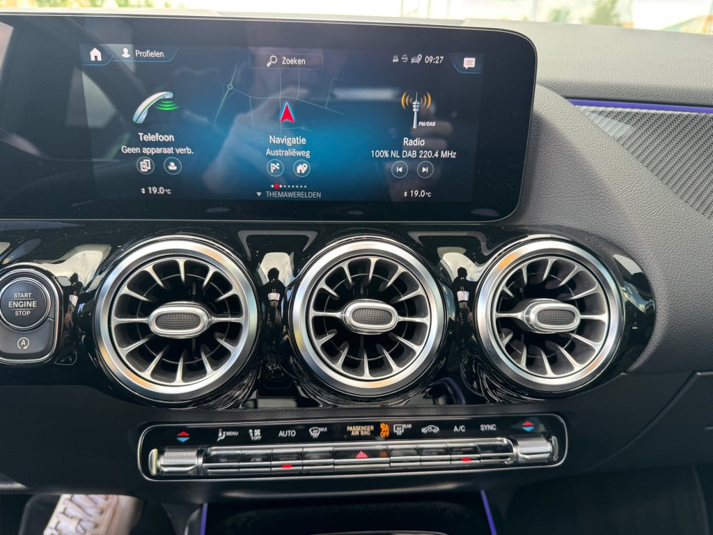 Mercedes-Benz Gla-klasse 200 business solution amg automaat /wegklapbare tr