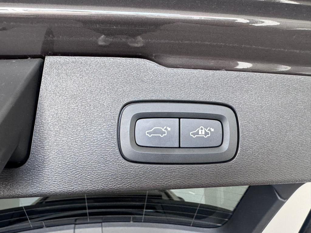 Volvo V60 2.0 t6 recharge awd inscription expression