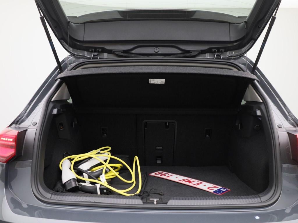 Volkswagen Golf 1.4 ehybrid style | lmv | automaat | navigatie | parkeer se