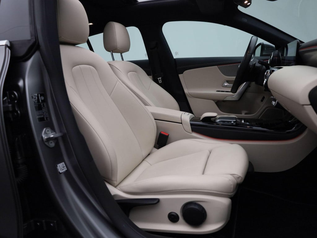 Mercedes-Benz Cla shooting brake 200 business solution luxury | automaat | 