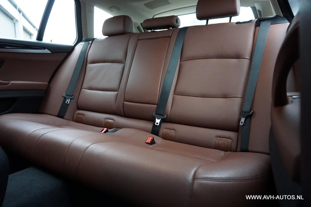 BMW 5 Serie touring 518d luxury edition