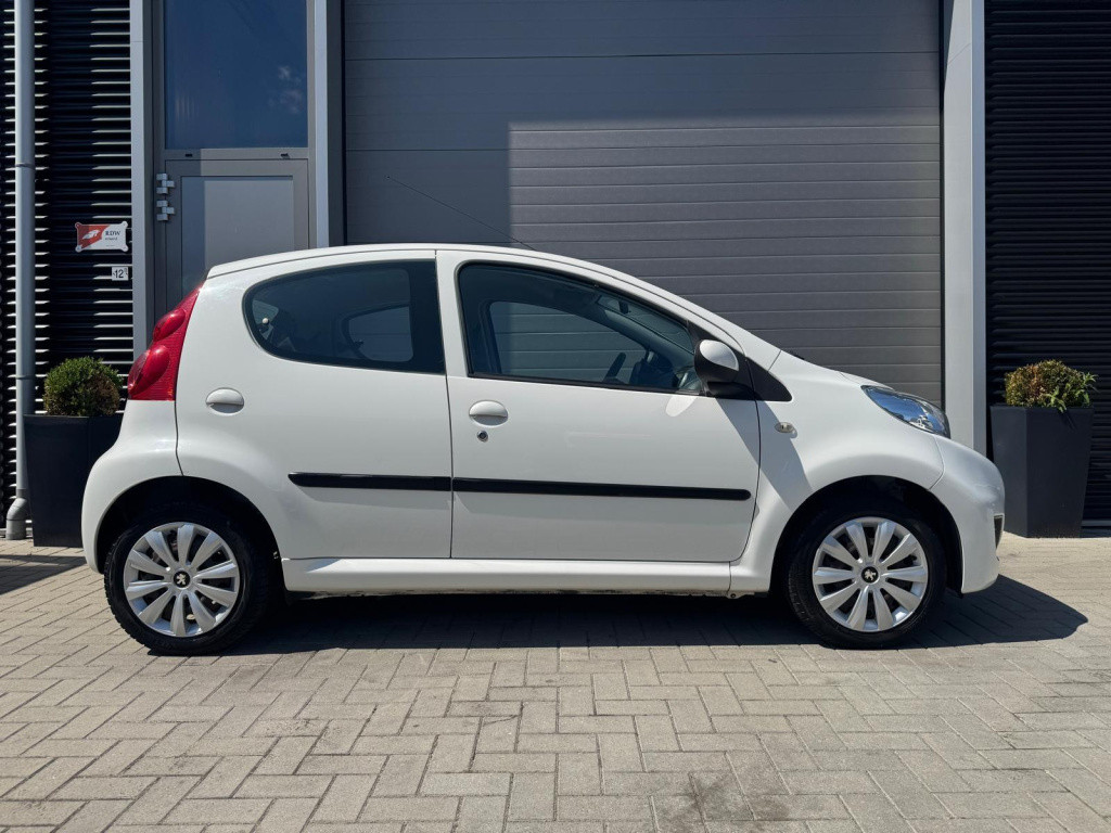 Peugeot 107 1.0-12v sublime/110.000 nap/apk/airco