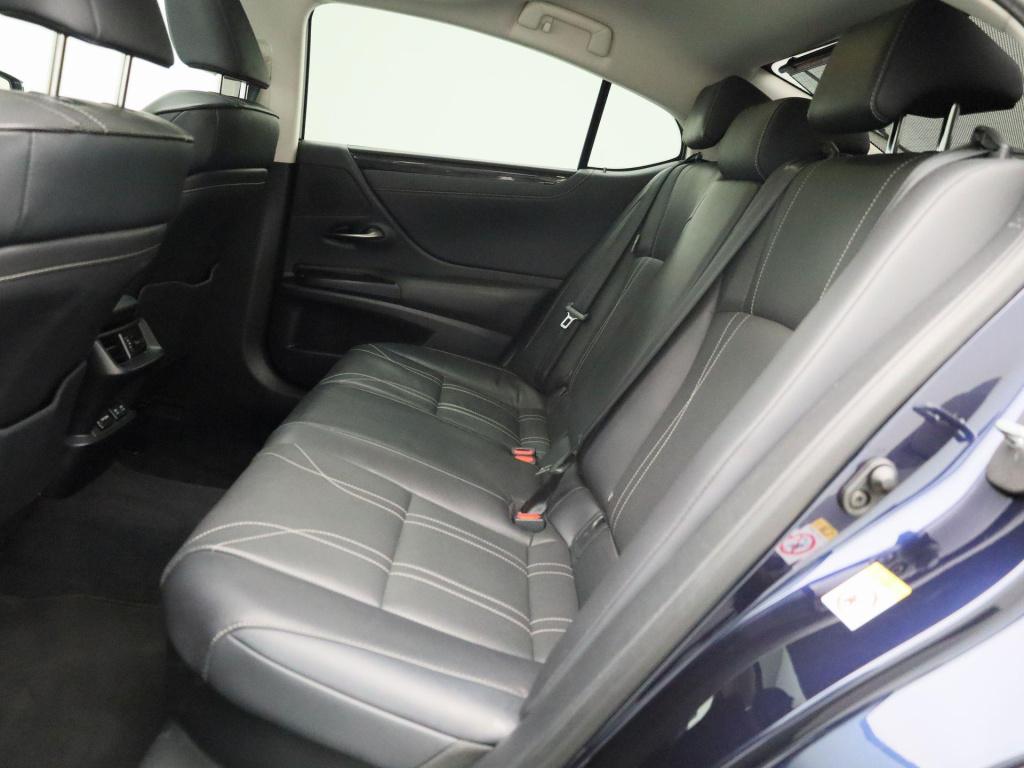 Lexus Es 300h luxury line | automaat | panoramadak | lederen bekleding | ac