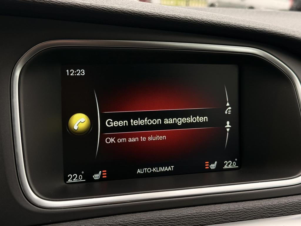 Volvo V40 1.5 t3 kinetic | navi | cruise | stoelverwarming | bluetooth | pa