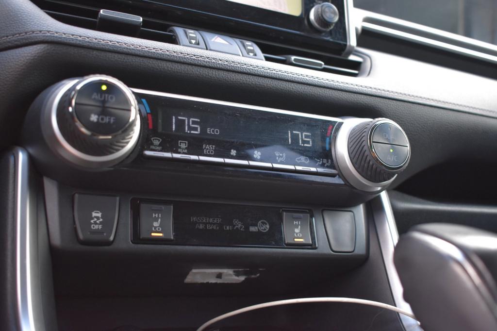 Toyota Rav4 2.5 hybrid | camera | leder | apple carplay | stoelverwarming |