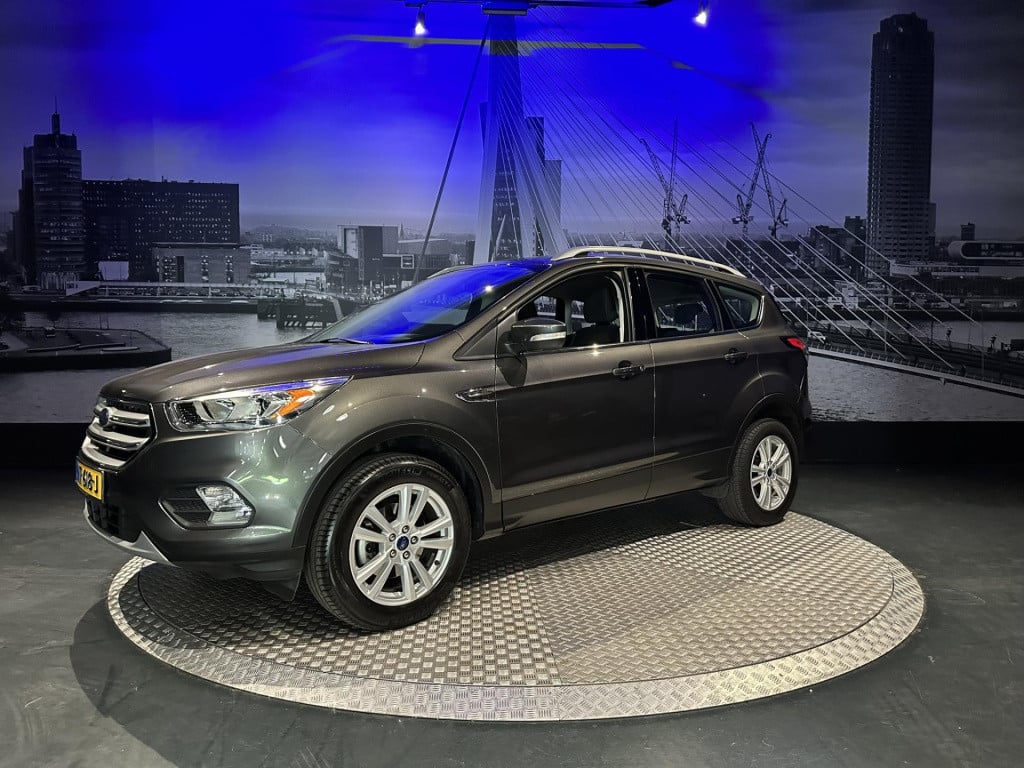 Ford Kuga 1.5 ecoboost trend ultimate *navi*trekhaak*