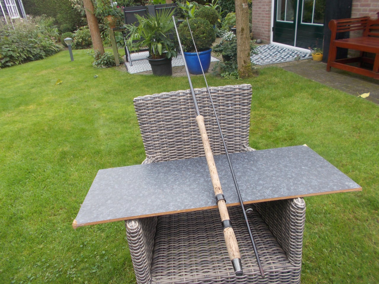 Snoekbaarshengel, tweedelig , lengte 240 cm