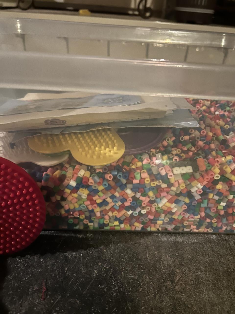 Heel veel strijkkralen