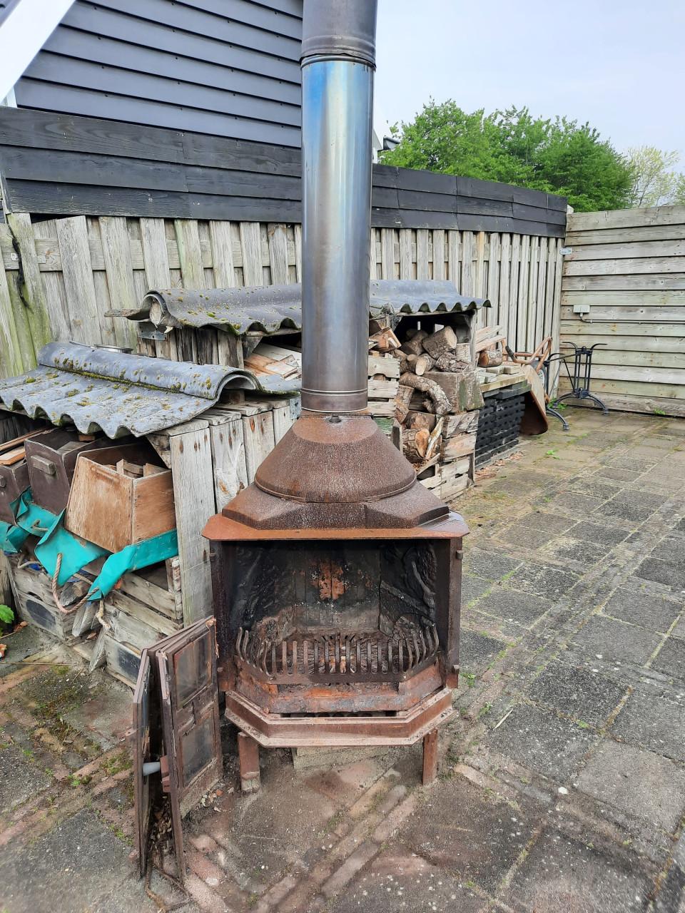 Open haard kachel terraskachel veranda vuurkorf
