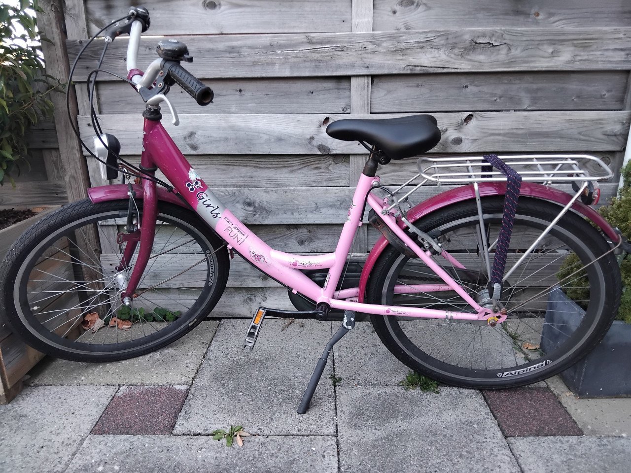 Meisjesfiets 24 inch 3 versnellingen