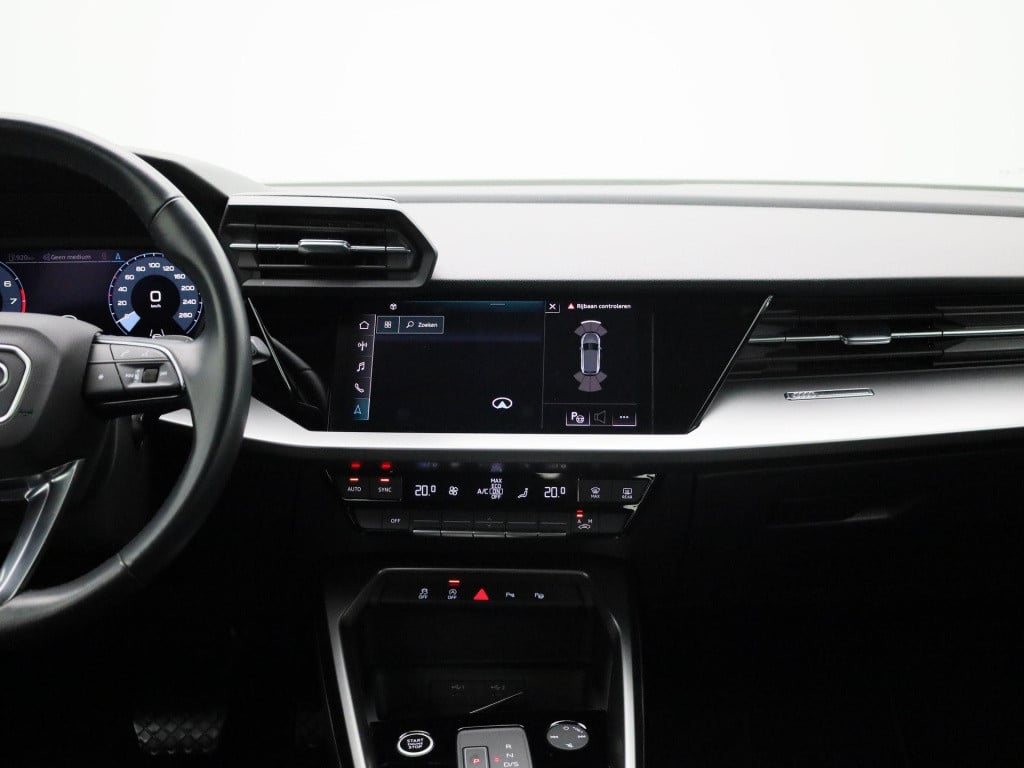 Audi A3 sportback 35 tfsi pro line | automaat | lmv | parkeer sensoren | pa