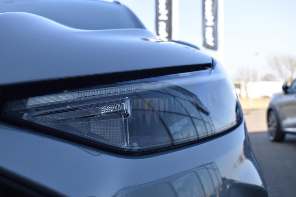 Ford Kuga 2.5 phev st-line | climate control | cruise control | winterpakke