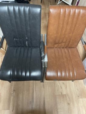 4 Stoelen gratis op te halen