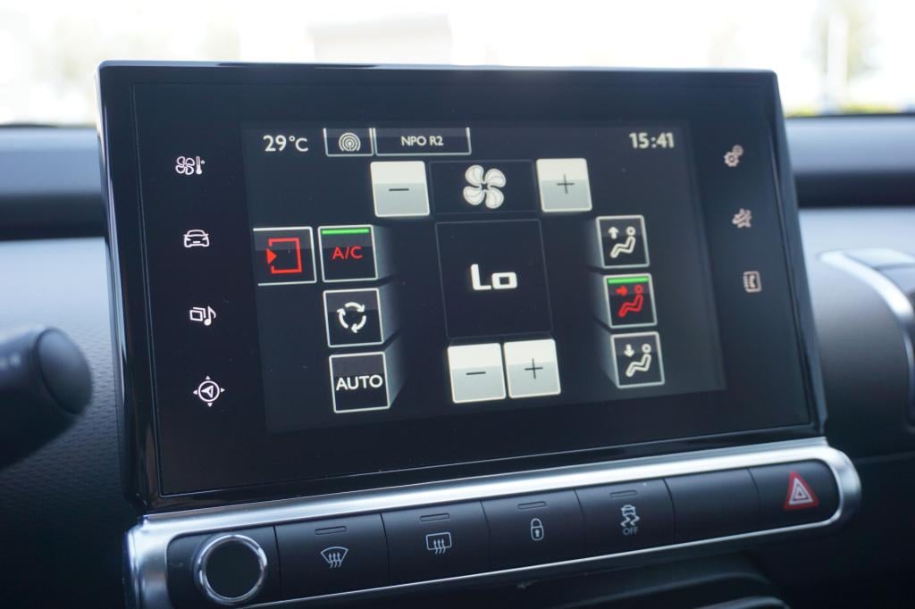 Citroen C4 Cactus 1.2 vti shine climate / navi / cruise / camera / pano / p