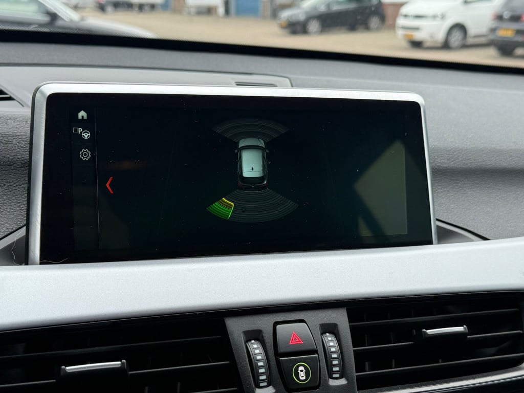 BMW X1 sdrive20i high executive