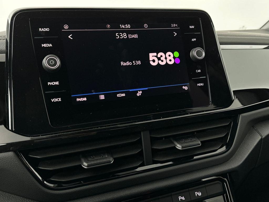 Volkswagen T-roc r-line 1.5 tsi dsg7 150pk black style