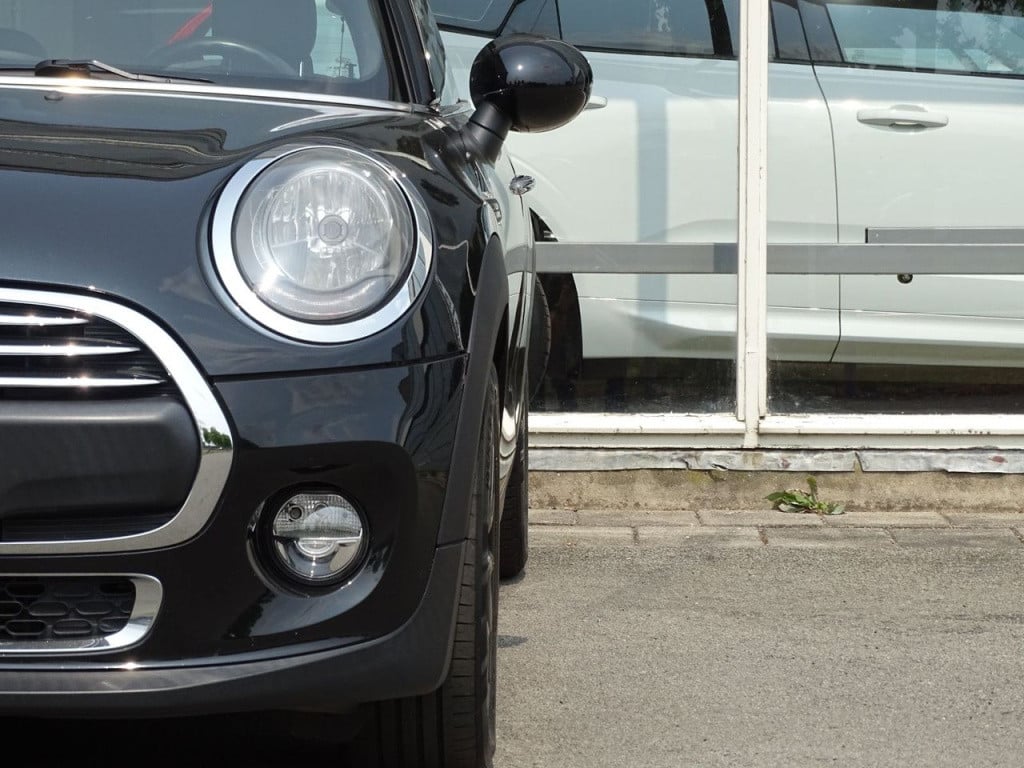 Mini One mini 1.2 business | pano | navi | bluetooth
