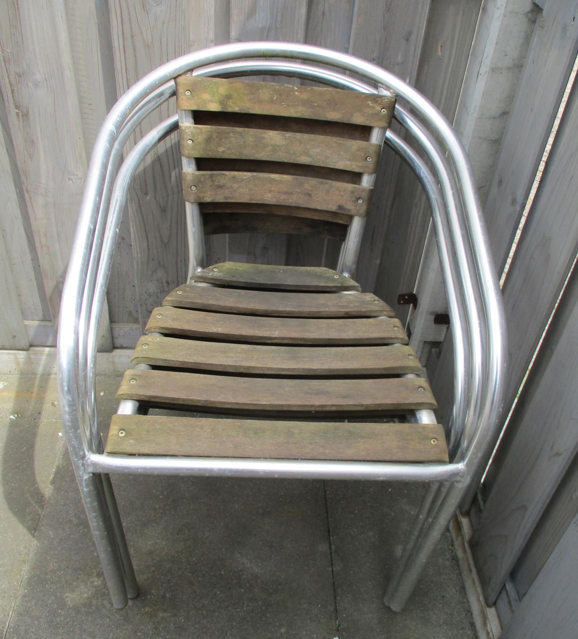3x  Lichtgewicht  Horica  taras stoelen