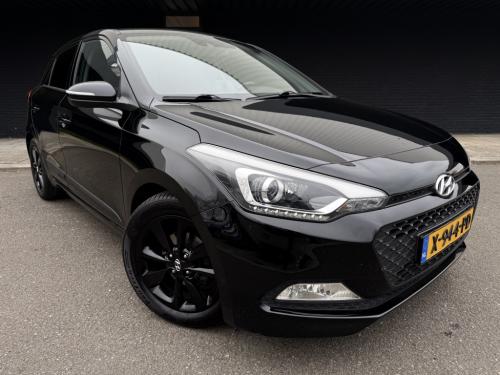 Hyundai I 20 1.2 hp i-motion comfort // black edition //