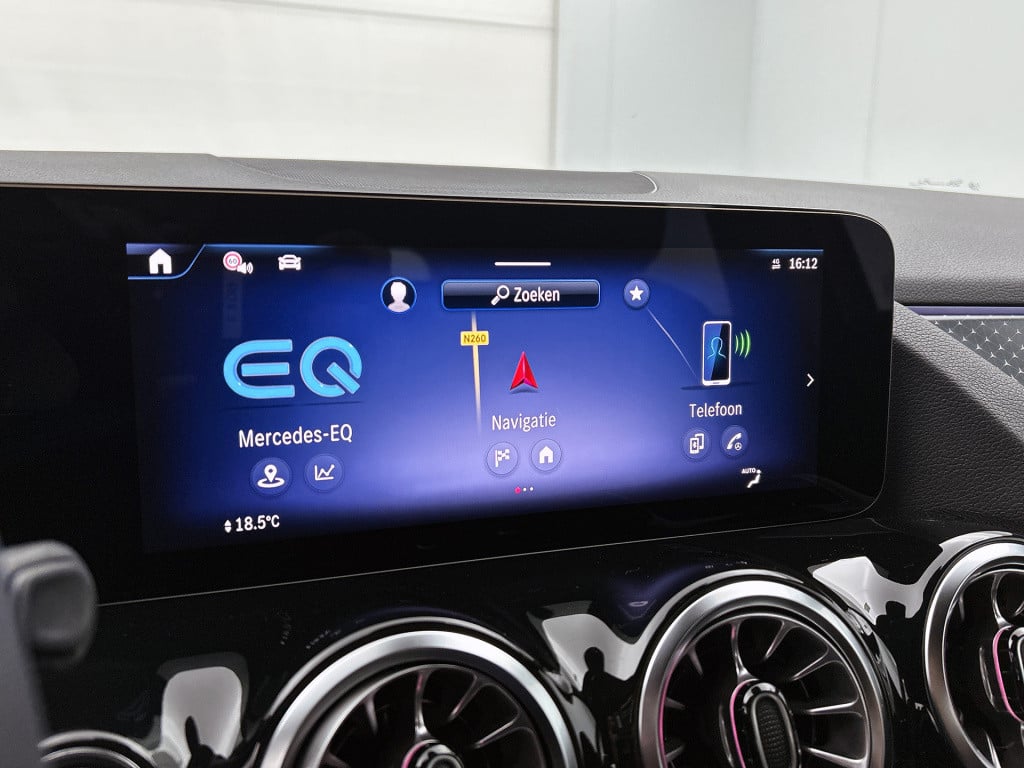 Mercedes-Benz Eqa 250+ business solution 71 kwh | parkeerpakket met achteru