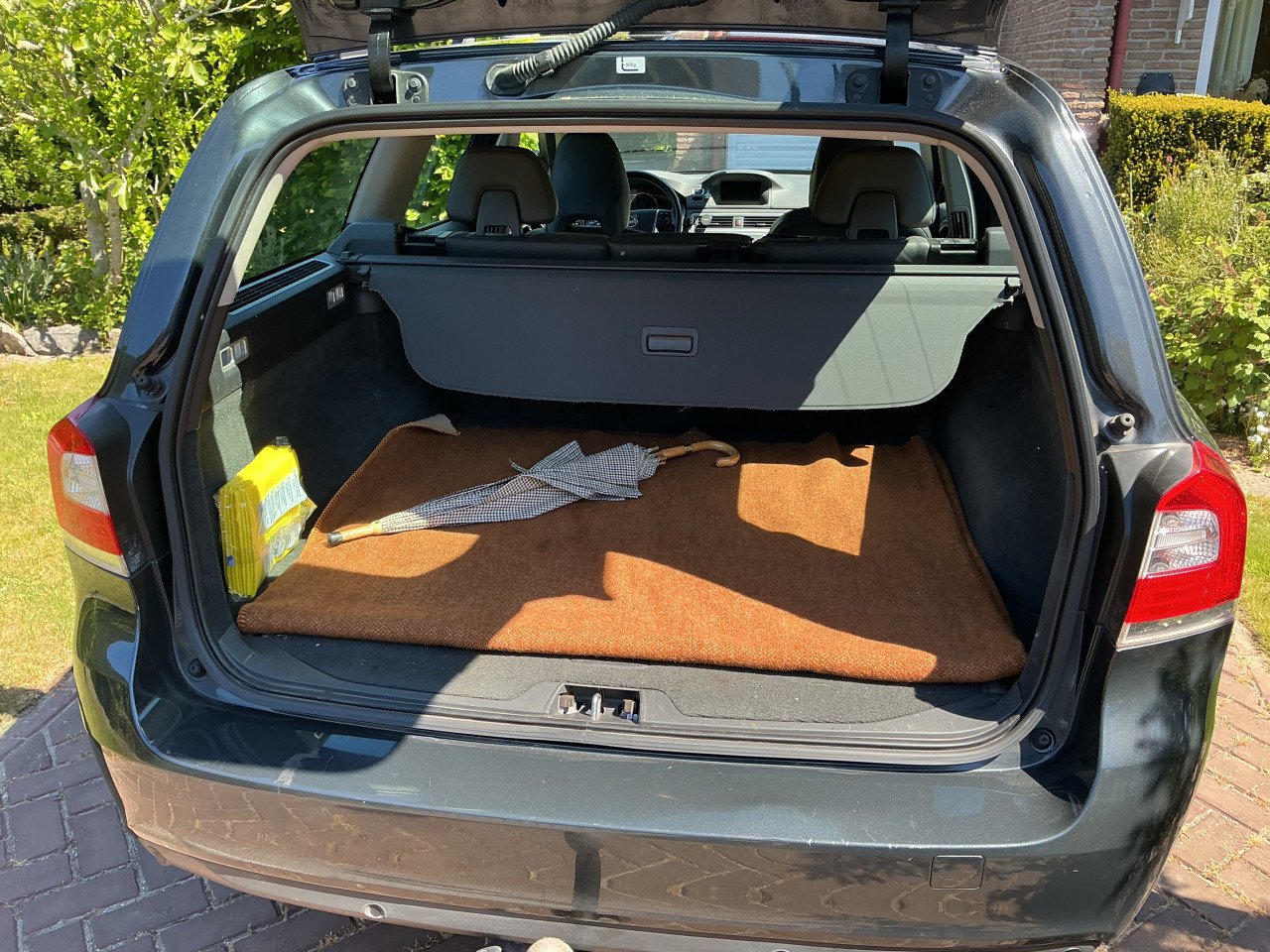 Volvo V70 Nordic T4 132 KW Automaat 2014 (1e eigenaar)