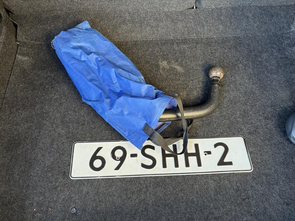 Mazda 3 1.6i-16v limited pro 100% dealeronderhouden 1ste eigenaar