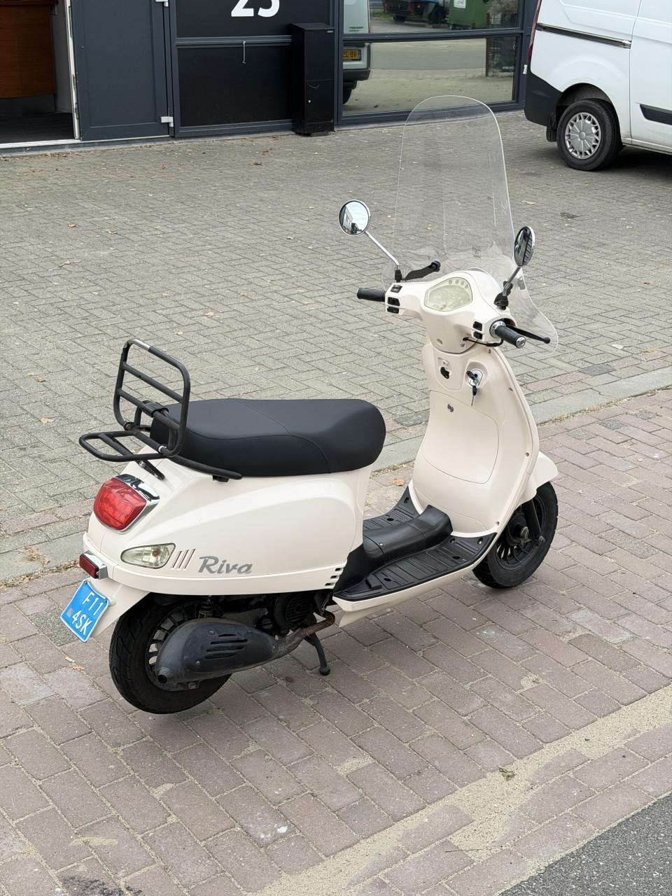 BTC Riva snor scooter met 9700 km - Onderhoud gehad - 4-takt