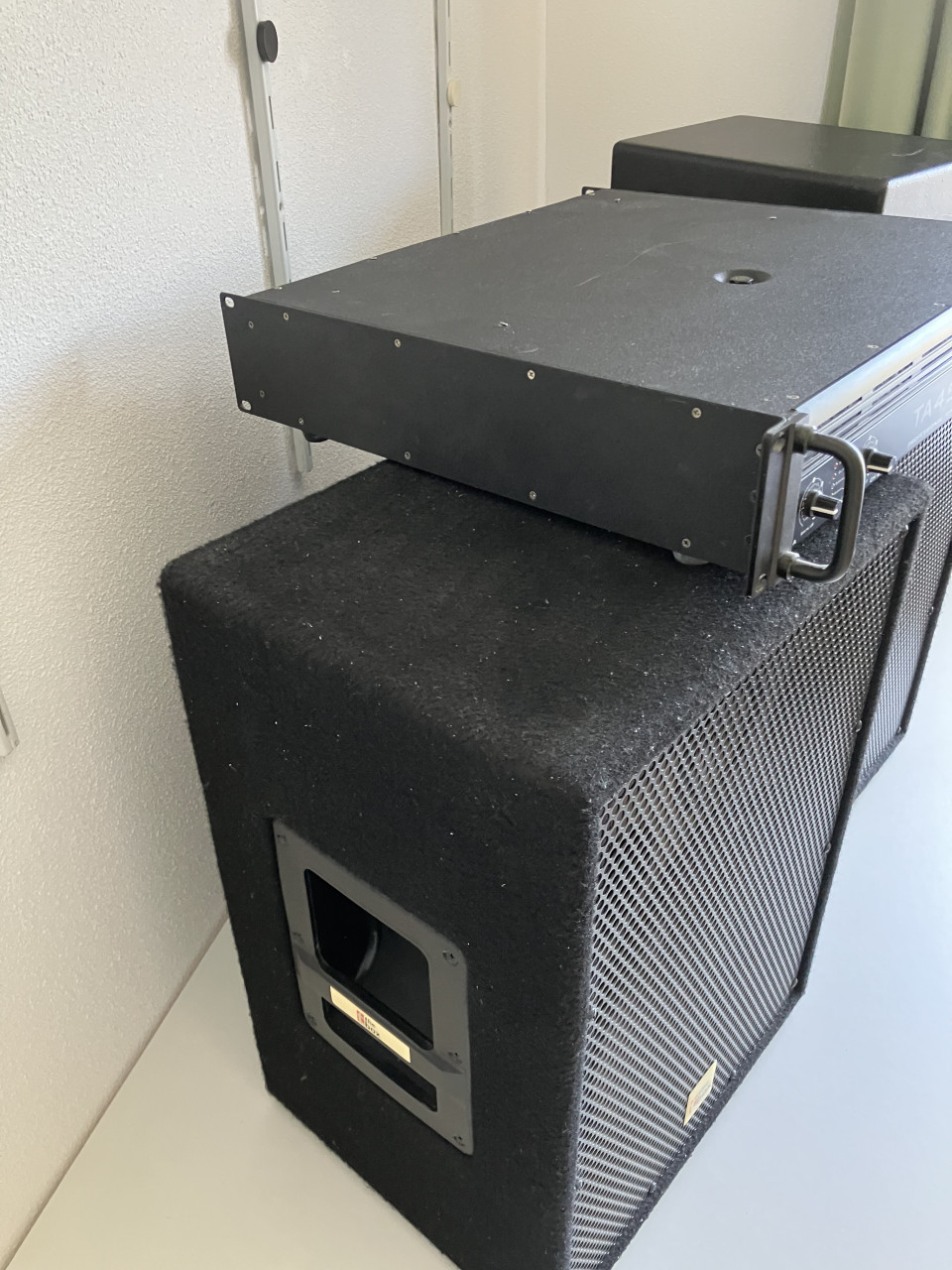 Versterker met boxen (T.amp)