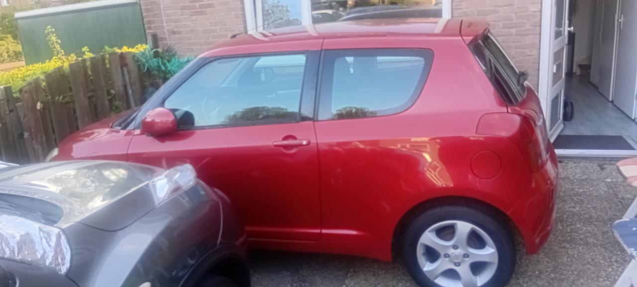 Tekoop mooie suzuki swift